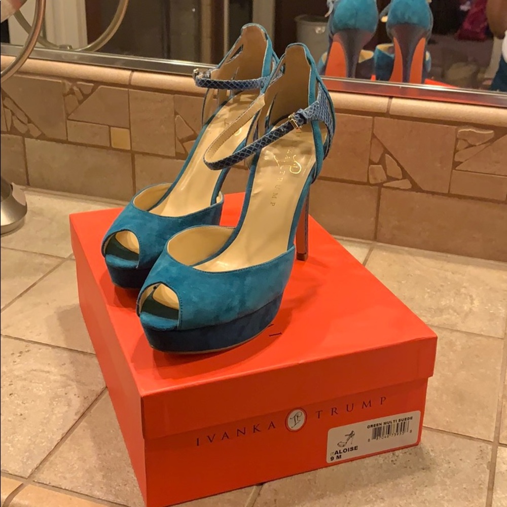 Ivanka Trump Aloise Pump